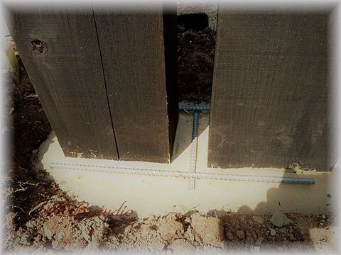 腐りにくい 倒れにくい 枕木の建て方 暮らしニスタ 腐りにくい 倒れにくい 枕木の建て方 暮らしニスタ