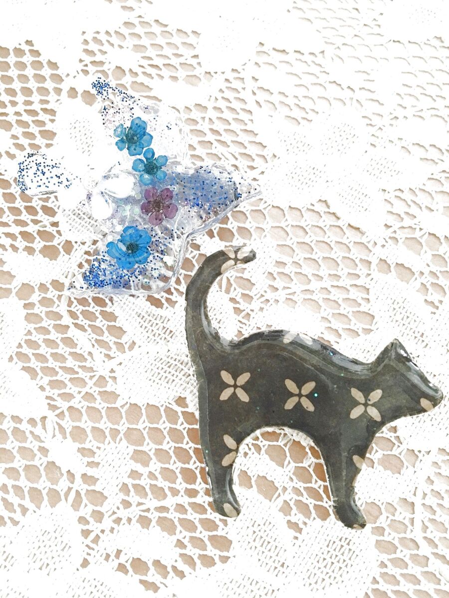 プラ板利用でレジン節約 初心者にでも簡単 かわいいレジンアクセサリー作り 暮らしニスタ プラ板利用でレジン節約 初心者にでも簡単 かわいいレジンアクセサリー作り 暮らしニスタ