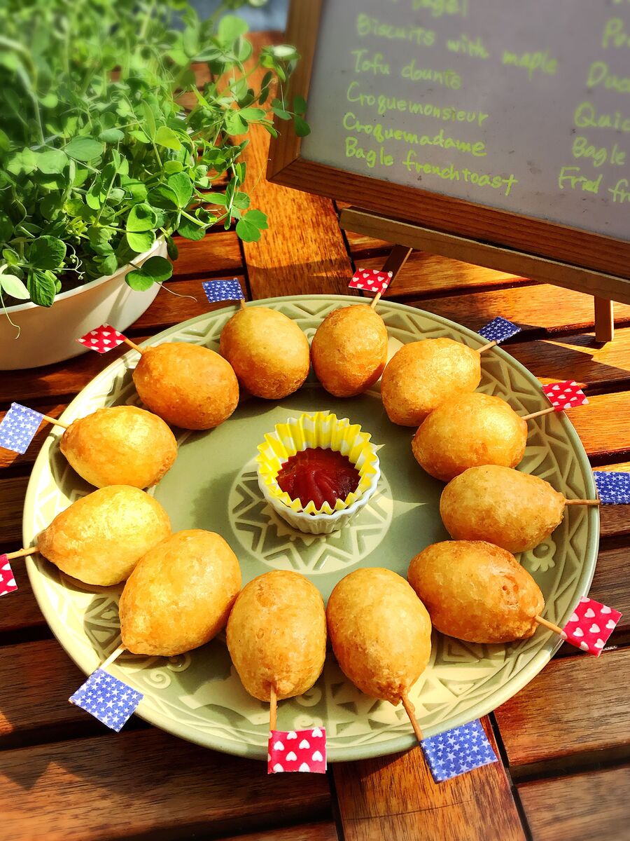 みんな大好き 豆腐ドーナツの生地で作るミニ アメリカンドッグ 暮らしニスタ みんな大好き 豆腐ドーナツの生地で作るミニ アメリカンドッグ 暮らしニスタ