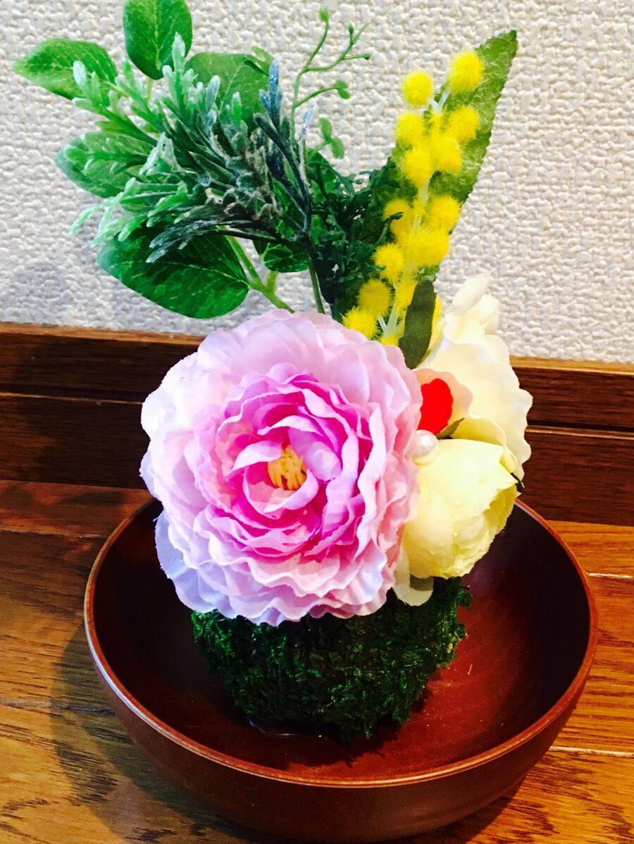 オール100均で苔玉アレンジメント 和室にも洋室にも 暮らしニスタ オール100均で苔玉アレンジメント 和室にも洋室にも 暮らしニスタ