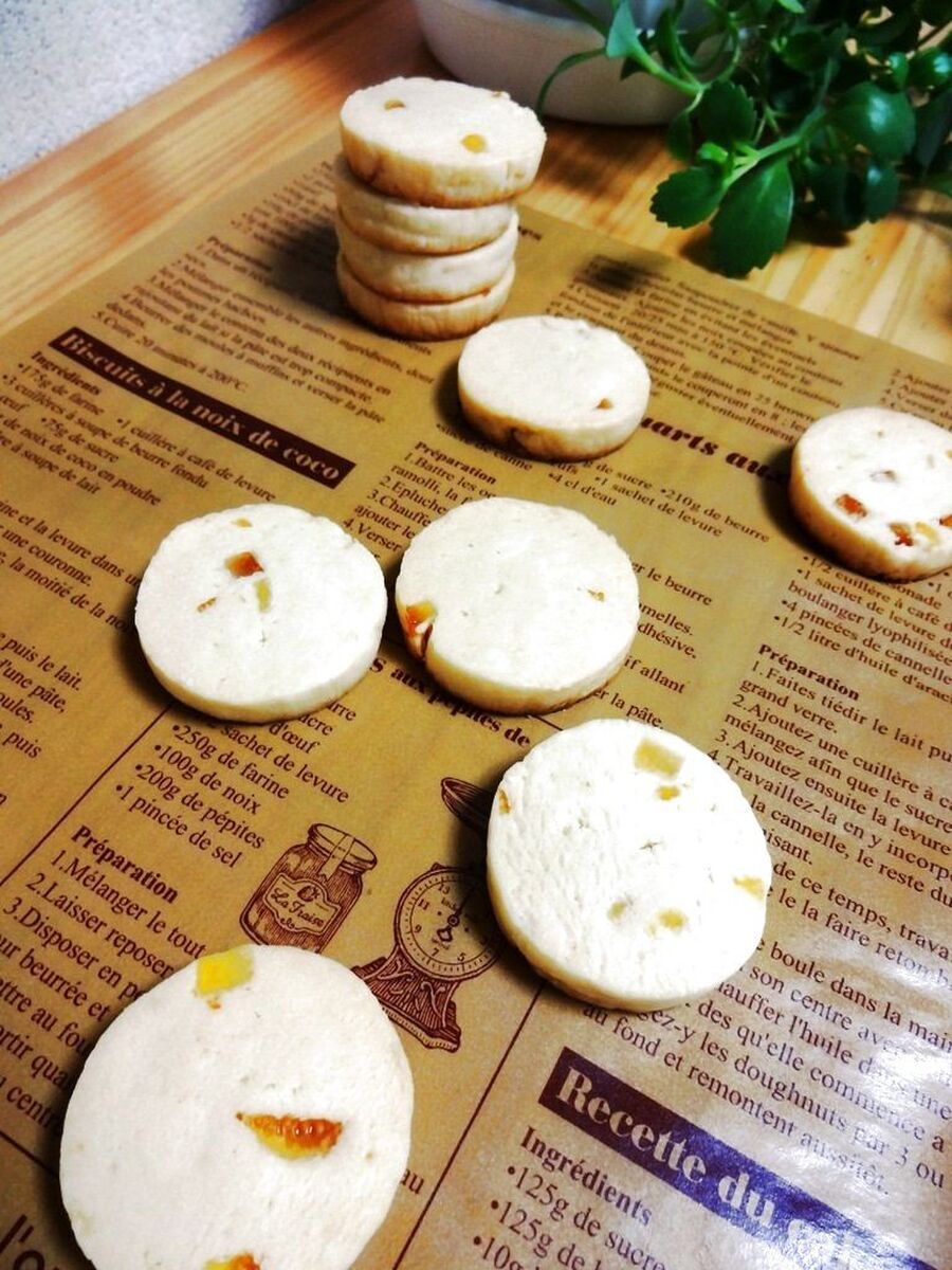 クリームチーズとオレンジピールのアイスボックスクッキー 暮らしニスタ