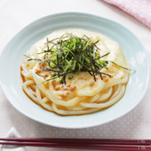 さらりと作ってつるりと食べる「ふわ玉納豆うどん」