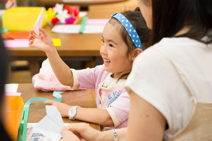 超キュート モアナ風の花かんむりを折り紙で作ろう 暮らしニスタ 超キュート モアナ風の花かんむりを折り紙で作ろう 暮らしニスタ