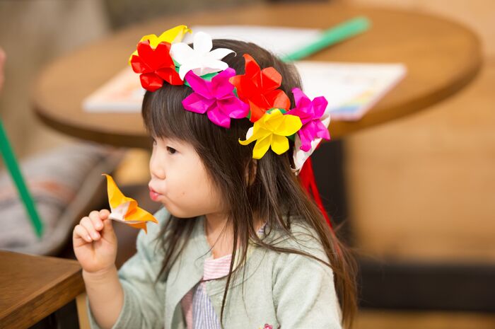 超キュート モアナ風の花かんむりを折り紙で作ろう 暮らしニスタ 超キュート モアナ風の花かんむりを折り紙で作ろう 暮らしニスタ