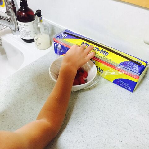 コストコ 巨大ラップのゼロアクション収納 暮らしニスタ コストコ 巨大ラップのゼロアクション収納 暮らしニスタ