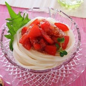 さらりと作って、つるりと食べる！「凍りトマトの夏うどん」