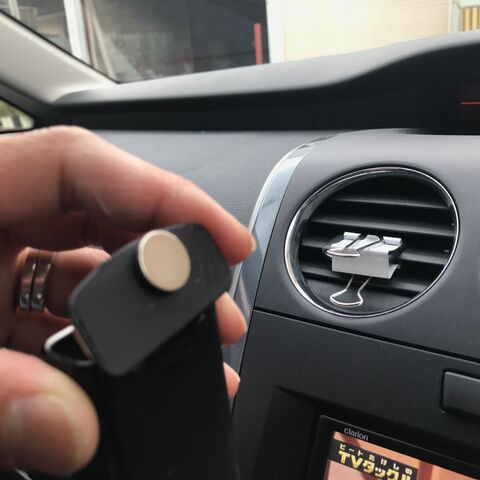 ビンテージ風タブレット缶で車のオシャレなインテリア 消臭芳香剤 暮らしニスタ ビンテージ風タブレット缶で車のオシャレなインテリア 消臭芳香剤 暮らしニスタ