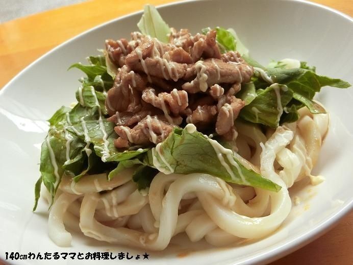 市販のタレで簡単★ 冷やし焼き肉うどん