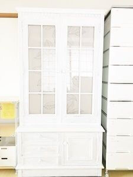 部屋が広く見えるアイデア 思い切ってチャレンジ 家具のペンキ塗り 暮らしニスタ 部屋が広く見えるアイデア 思い切ってチャレンジ 家具のペンキ塗り 暮らしニスタ