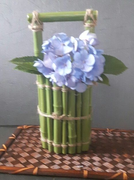 100均の材料で風情のある 竹の一輪刺し花瓶 を作る 暮らしニスタ