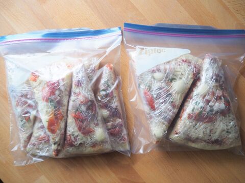 コストコ巨大ピザ 切り方 焼き方 保存方法を徹底レポート 暮らしニスタ コストコ巨大ピザ 切り方 焼き方 保存方法を徹底レポート 暮らしニスタ