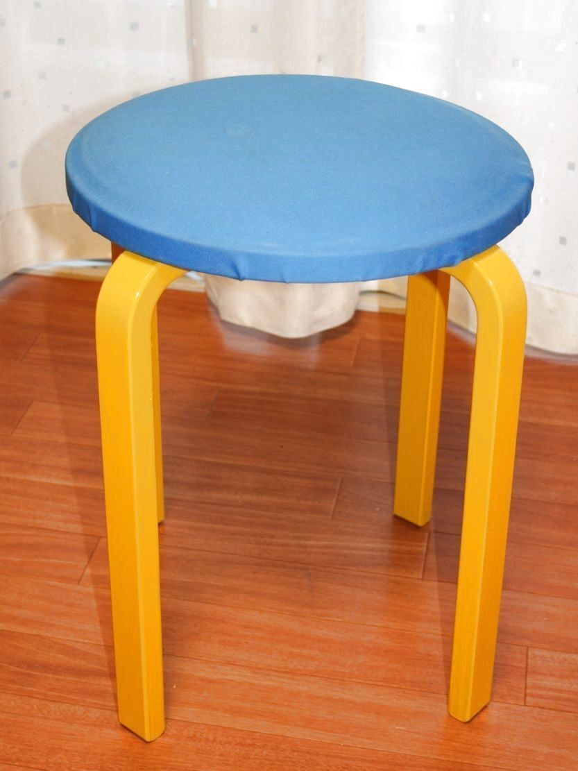 Ikeaの丸椅子をリメイク 暮らしニスタ