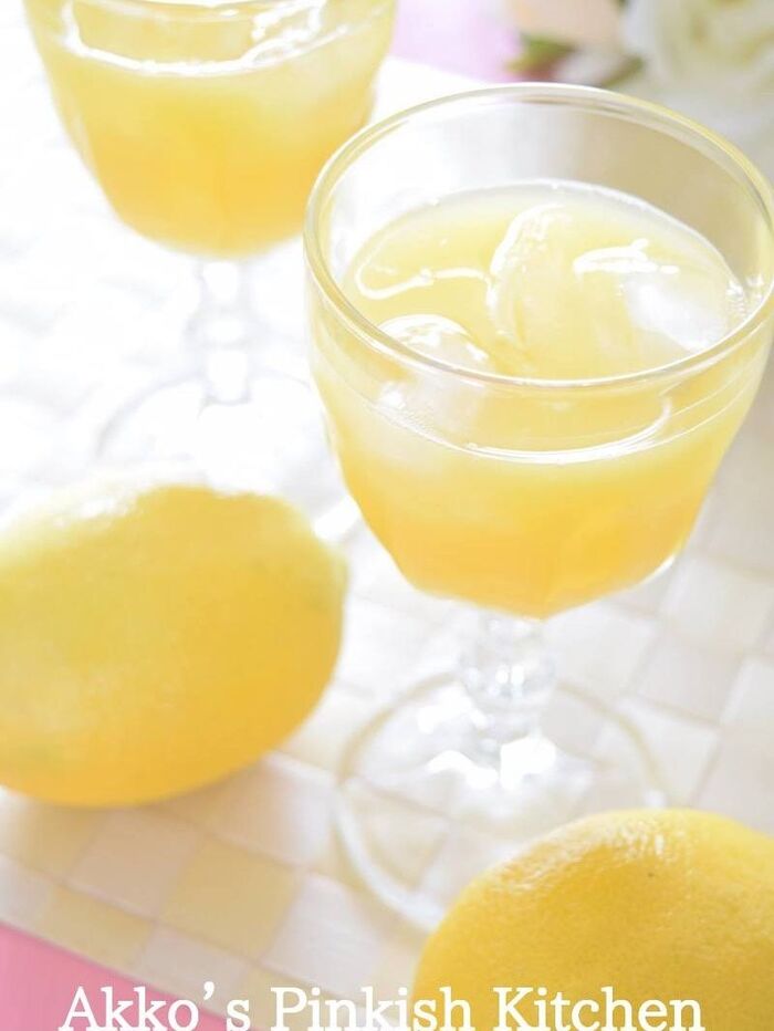 大人のソフトドリンク♡フレッシュレモン果汁のオレンジジュース割り♪