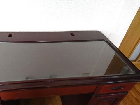 古いドレッサーの使い道 思い切って鏡を取り外して 暮らしニスタ 古いドレッサーの使い道 思い切って鏡を取り外して 暮らしニスタ