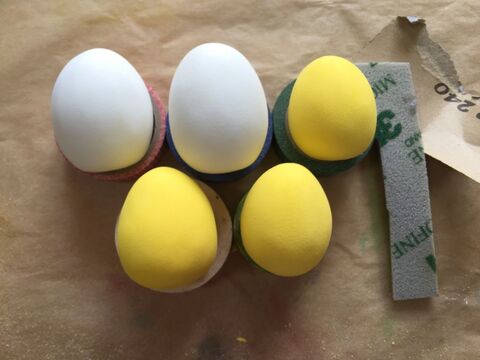 セリアかる いかみねんどをつるピカに 起き上がりキャラ の作り方 暮らしニスタ セリアかる いかみねんどをつるピカに 起き上がりキャラ の作り方 暮らしニスタ