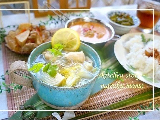 レモングラス香る♪ チキンと春雨のエスニックスープ