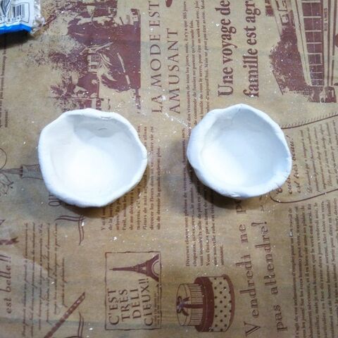100均紙粘土で作る 可愛い きのこ の風鈴 暮らしニスタ