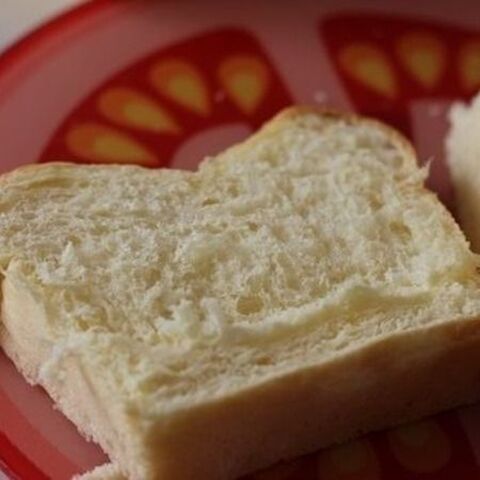 コストコの食パン ホテルブレッド はリッチな味わい 食べ方や値段 保存方法など 暮らしニスタ コストコの食パン ホテルブレッド はリッチな味わい 食べ方や値段 保存方法など 暮らしニスタ