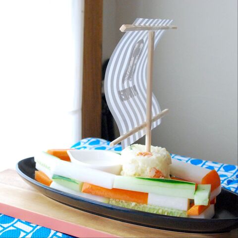 夏休みにピッタリ 海賊船サラダの作り方 暮らしニスタ 夏休みにピッタリ 海賊船サラダの作り方 暮らしニスタ
