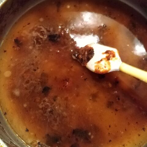 水だけ簡単キレイに コゲ焦げカレー鍋もツルピカ 暮らしニスタ 水だけ簡単キレイに コゲ焦げカレー鍋もツルピカ 暮らしニスタ