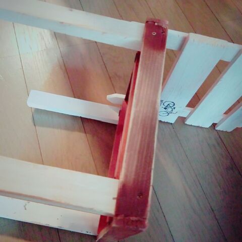 夏休み工作で題材にあがる椅子を100均アイテムで簡単にdiy 暮らしニスタ 夏休み工作で題材にあがる椅子を100均アイテムで簡単にdiy 暮らしニスタ