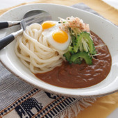 カレーで元気に！「ゴーヤカレーうどん」