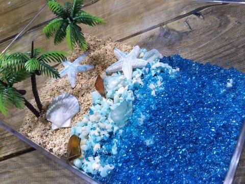 オール１００均で夏の思い出 癒しのミニチュア浜辺をｄｉｙ で失敗しない作り方 暮らしニスタ