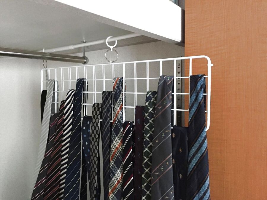 クローゼットにオリジナルスライド収納 ネクタイやストール収納に便利 暮らしニスタ