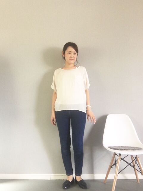 ファッションのお悩み解決 シンプルコーデが寂しい時のひと工夫 暮らしニスタ ファッションのお悩み解決 シンプルコーデが寂しい時のひと工夫 暮らしニスタ