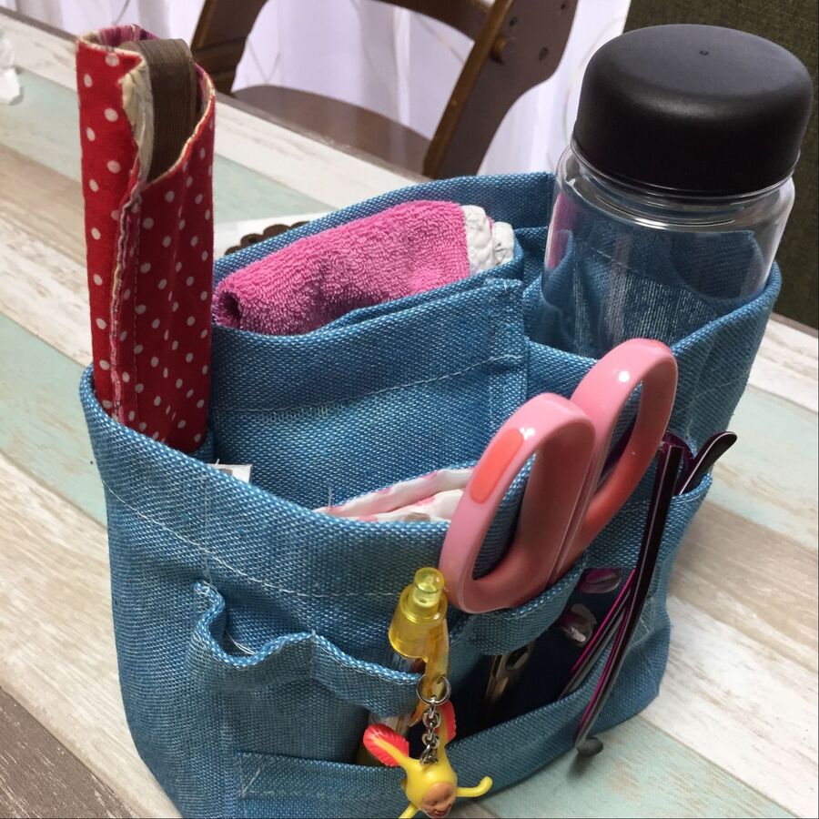 ダイソーのショートエプロンをリメイクした バッグインバッグ 暮らしニスタ ダイソーのショートエプロンをリメイクした バッグインバッグ 暮らしニスタ