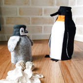 【ペットボトルで作る】ペンギン貯金箱