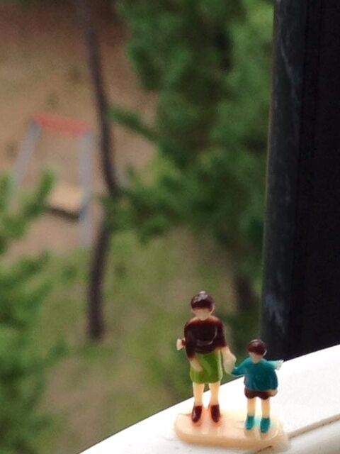 100均ジオラマ人形をグリーンに飾って ミニチュア世界を楽しもう 暮らしニスタ 100均ジオラマ人形をグリーンに飾って ミニチュア世界を楽しもう 暮らしニスタ