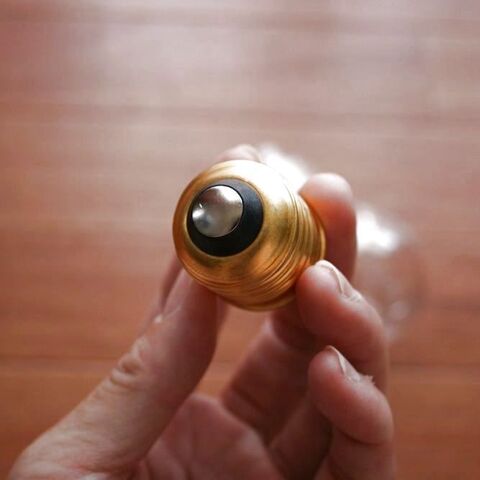 ハロウィンにむけて100均の電球でジュースボトルを作りました 暮らしニスタ ハロウィンにむけて100均の電球でジュースボトルを作りました 暮らしニスタ