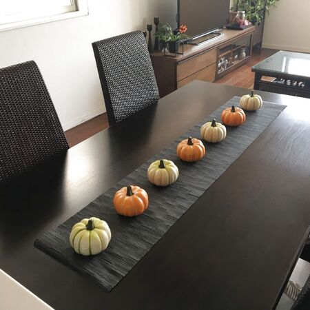 ハロウィンの飾り付けアイデア 100均や手作りで玄関やお部屋をかわいく 暮らしニスタ そろそろ 店頭にハロウィン グッズが並ぶこ dメニューニュース Nttドコモ