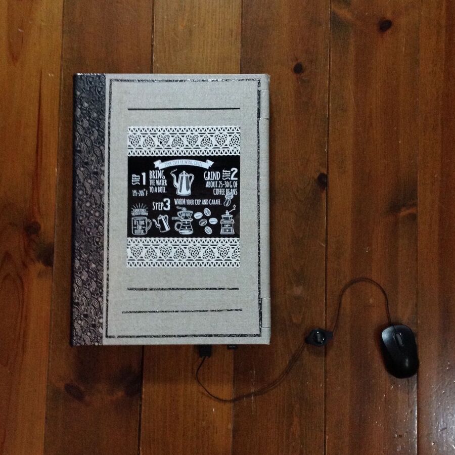 味気ないノートパソコンを100均リメイクシート 転写シール マステでオシャレに 暮らしニスタ