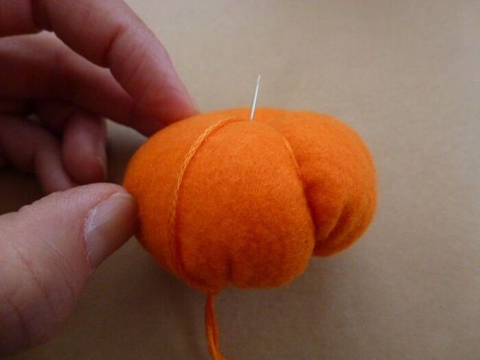かぼちゃの形を作る