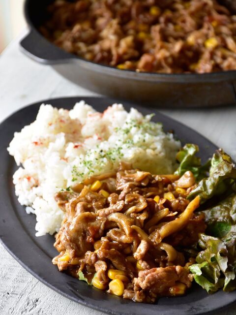 レトルトカレー1袋を4人前のおかずに超特急でかさ増しレシピ 暮らしニスタ レトルトカレー1袋を4人前のおかずに超特急でかさ増しレシピ 暮らしニスタ