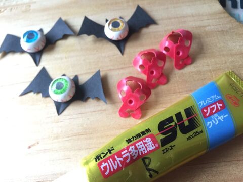 100均だけで簡単 目玉パーツの作り方と使い方 暮らしニスタ 100均だけで簡単 目玉パーツの作り方と使い方 暮らしニスタ