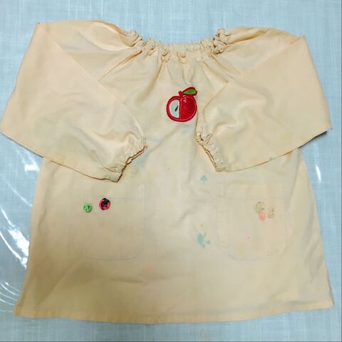 息子のお下がりボロボロスモッグを女の子向けに可愛くリメイクして娘用にアレンジ 暮らしニスタ 息子のお下がりボロボロスモッグを女の子向けに可愛くリメイクして娘用にアレンジ 暮らしニスタ