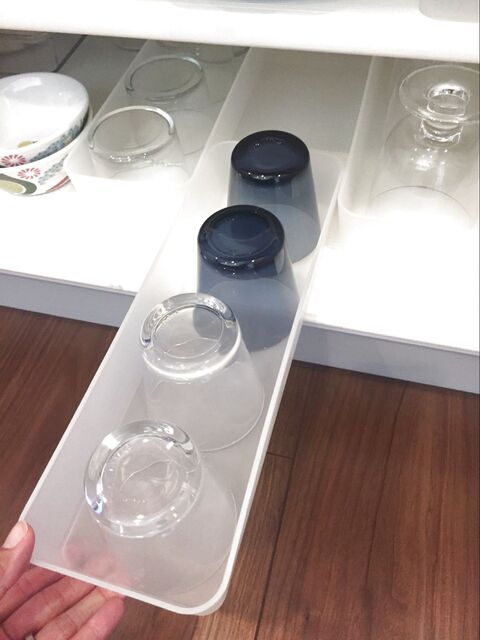 奥行のある食器棚をごちゃつかせずに最大限活用するには 暮らしニスタ 奥行のある食器棚をごちゃつかせずに最大限活用するには 暮らしニスタ