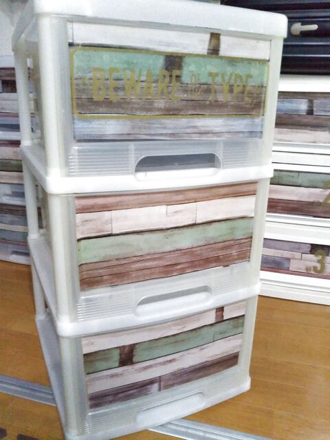 古い衣装ケースをリメイクして再利用 ごちゃごちゃクローゼットの見直し 暮らしニスタ 古い衣装ケースをリメイクして再利用 ごちゃごちゃクローゼットの見直し 暮らしニスタ