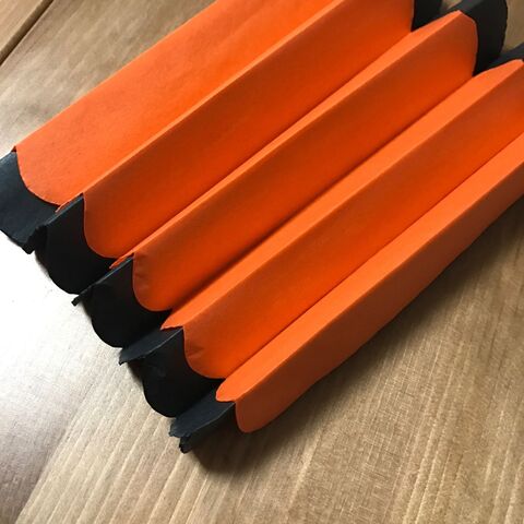 なつかしのお花紙でハロウィン飾り 暮らしニスタ