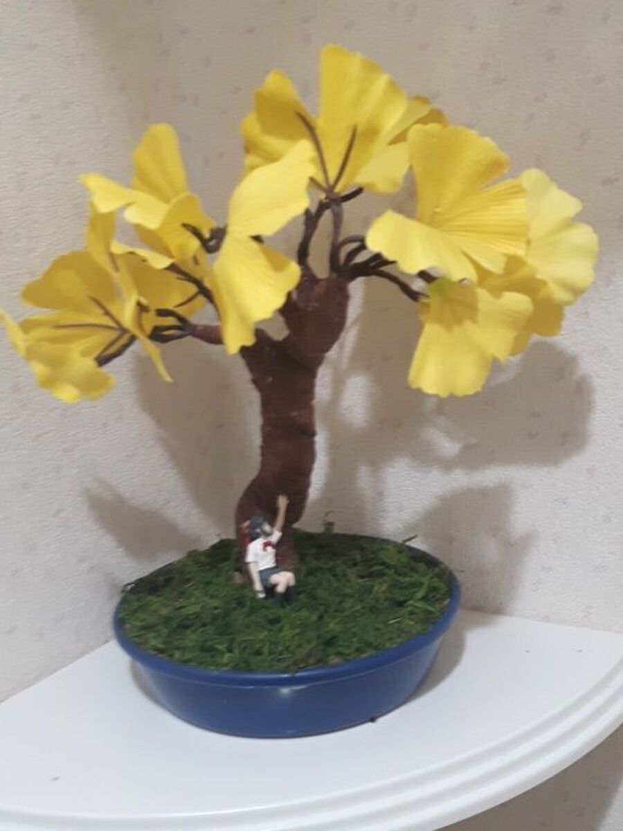 今回は100均のイチョウの造花をシンプルなミニ盆栽にしてみました 暮らしニスタ 今回は100均のイチョウの造花をシンプルなミニ盆栽にしてみました 暮らしニスタ