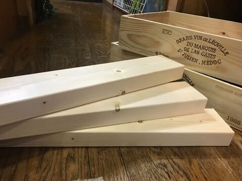 ワイン木箱をオシャレな大容量ワゴンラックにdiy 暮らしニスタ ワイン木箱をオシャレな大容量ワゴンラックにdiy 暮らしニスタ