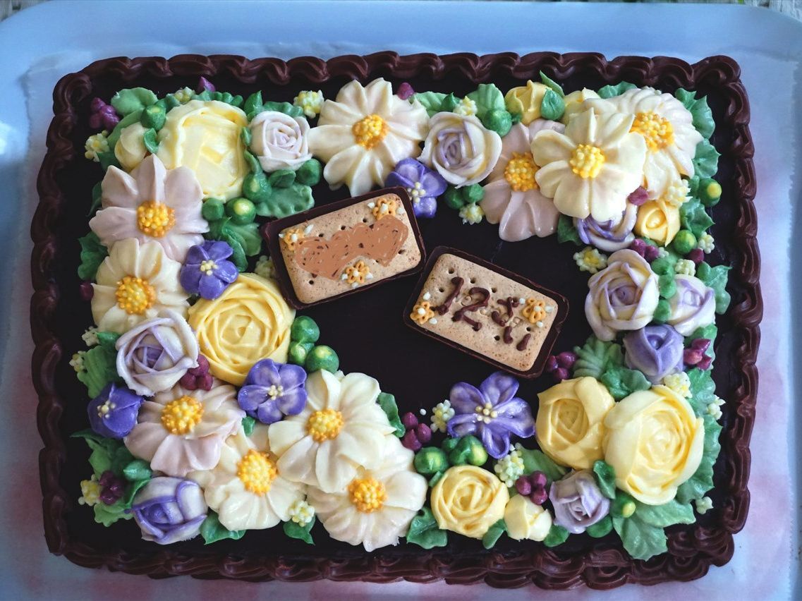 １２歳 誕生日ケーキは大人可愛いフラワーケーキ 暮らしニスタ