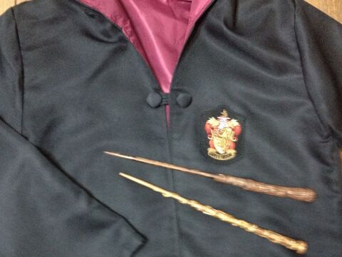 ハロウィンにも間に合う 100均で魔法の杖の作り方 暮らしニスタ ハロウィンにも間に合う 100均で魔法の杖の作り方 暮らしニスタ