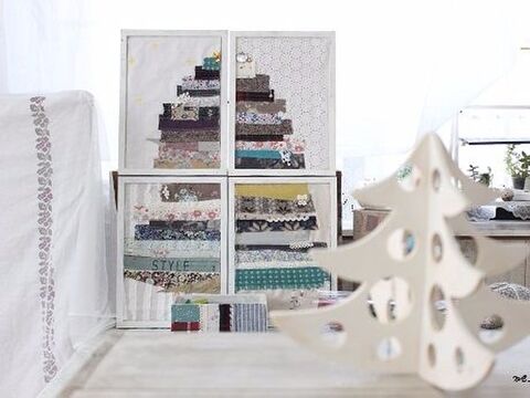 100均のa4フレームと 布はぎれ で作る省スペースな壁掛けクリスマスツリー 暮らしニスタ 100均のa4フレームと 布はぎれ で作る省スペースな壁掛けクリスマスツリー 暮らしニスタ