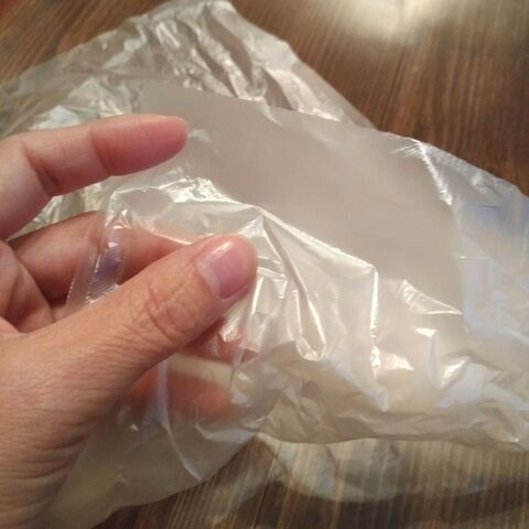 乾燥カッサカサ指でもビニール袋を簡単に開ける裏技 暮らしニスタ 乾燥カッサカサ指でもビニール袋を簡単に開ける裏技 暮らしニスタ