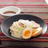 うどんで中華♪「しょうがたっぷり　中華風つけだれうどん」