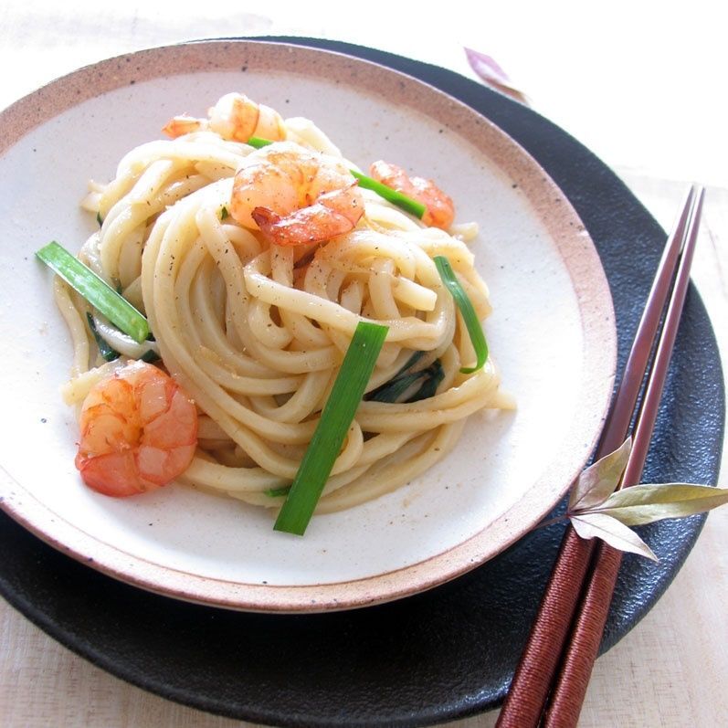 うどんで中華♪「上海焼うどん」